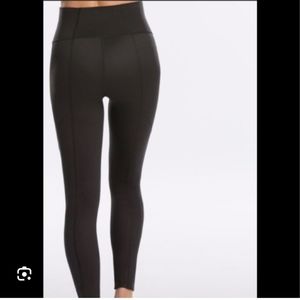 Spanx leggings small